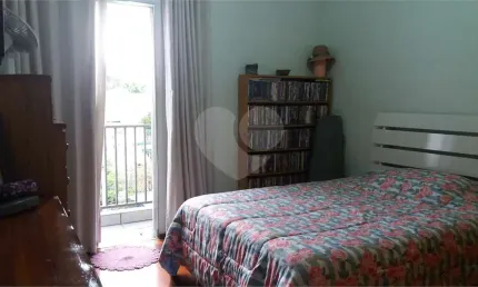 Casa com 3 quartos à venda na Rua Pedro de Abreu, 188, Parque Ramos Freitas, São Paulo, 220 m2 por R$ 650.000