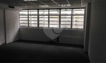 Prédio à venda na Rua Voluntários da Pátria, 1205, Santana, São Paulo, 516 m2 por R$ 3.000.000
