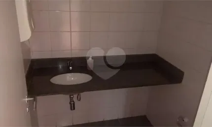 Sala comercial à venda na Rua Pedro de Toledo, 80, Vila Clementino, São Paulo, 62 m2 por R$ 592.800