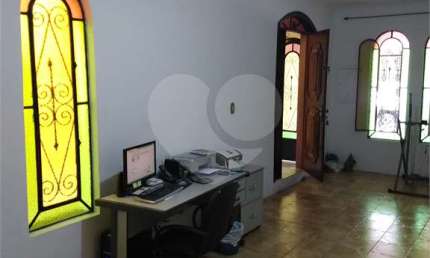 Casa com 3 quartos à venda na Rua Roberto Boyle, 204, Conjunto Residencial Vista Verde, São Paulo, 220 m2 por R$ 800.000