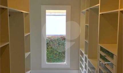 Casa em condomínio fechado com 5 quartos à venda na Alameda Jurucê, 230, Alphaville, Santana de Parnaíba, 650 m2 por R$ 3.490.000