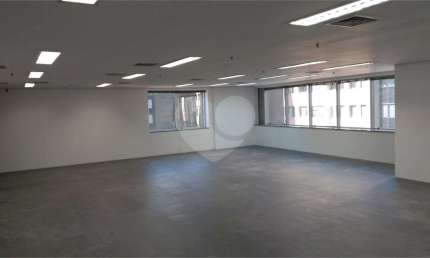 Casa comercial para alugar na Avenida Marquês de São Vicente, 182, Várzea da Barra Funda, São Paulo, 1069 m2 por R$ 73.200