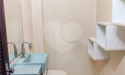 Casa com 2 quartos à venda na Rua Doutor Jorge Ramos, 64, Tatuapé, São Paulo, 161 m2 por R$ 690.000