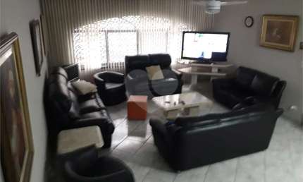 Casa com 4 quartos à venda na Rua Dentista Barreto, 1230, Vila Carrão, São Paulo, 240 m2 por R$ 2.500.000