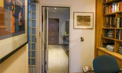 Apartamento com 3 quartos à venda na Alameda Joaquim Eugênio de Lima, 928, Jardim Paulista, São Paulo, 150 m2 por R$ 1.800.000