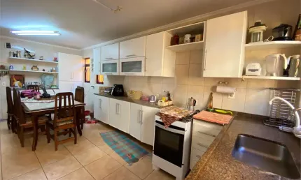 Casa com 3 quartos à venda na Rua Padre Francisco João de Azevedo, 109, Vila Romero, São Paulo, 190 m2 por R$ 850.000