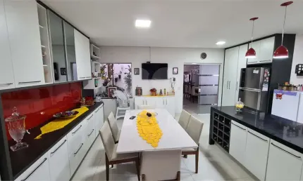 Casa com 4 quartos à venda na Rua Bernardo José, 58, Barro Branco (Zona Norte), São Paulo, 471 m2 por R$ 2.500.000