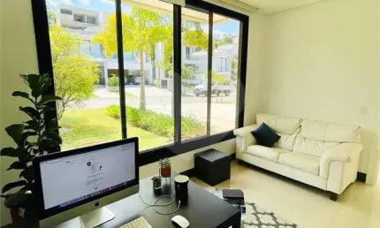 Casa em condomínio fechado com 4 quartos à venda na alameda das aroeiras, 560, alphaville, santana de parnaíba, 450 m2 por r$ 4.500.000