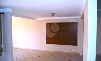 Casa em condomínio fechado com 2 quartos à venda na Alameda Ibérica, 285, Tamboré, Santana de Parnaíba, 180 m2 por R$ 2.500.000