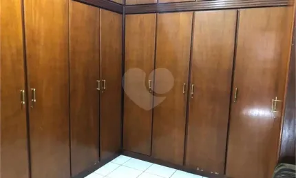 Casa com 3 quartos à venda na Rua Maurício de Oliveira, 125, Vila Augusta, Guarulhos, 257 m2 por R$ 1.500.000