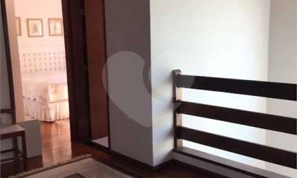 Casa com 4 quartos à venda na Rua Santo Antônio, 250, Vila Galvão, Guarulhos, 430 m2 por R$ 2.200.000