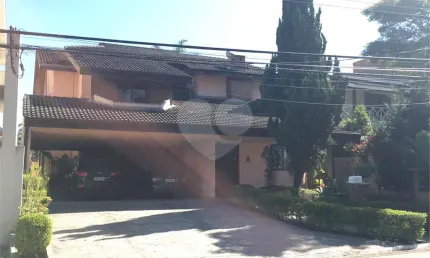 Casa em condomínio fechado com 4 quartos à venda na Alameda Tilápia, 45, Alphaville, Santana de Parnaíba, 408 m2 por R$ 2.650.000