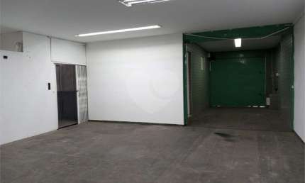 Casa à venda na Rua Cesário Ramalho, 487, Cambuci, São Paulo, 495 m2 por R$ 2.300.000