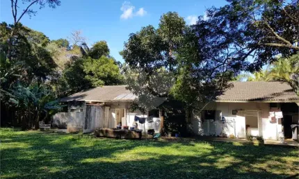 Chácara / sítio com 5 quartos à venda na Estrada Taguai, 208, Chácara do Refúgio, Carapicuíba, 8600 m2 por R$ 4.900.000