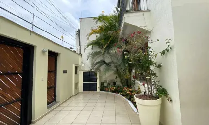 Casa com 3 quartos à venda na Rua Luís Anhaia, 98, Vila Madalena, São Paulo, 222 m2 por R$ 3.200.000