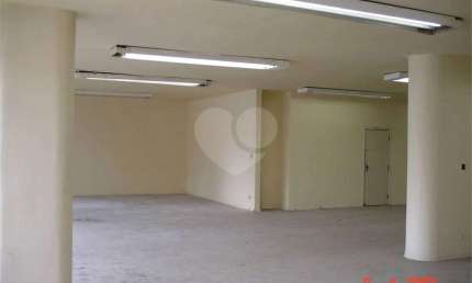 Barracão / Galpão / Depósito à venda na Avenida de Pinedo, 877, Socorro, São Paulo, 1800 m2 por R$ 8.480.000