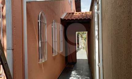 Casa com 4 quartos à venda na Rua Eugênio Portal, 60, Vila Campo Grande, São Paulo, 228 m2 por R$ 810.000
