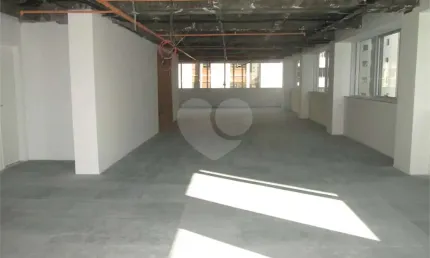 Prédio para alugar na Avenida Angélica, 903, Santa Cecília, São Paulo, 2674 m2 por R$ 214.000