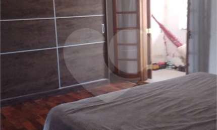 Casa com 3 quartos à venda na Rua Barra da Onça, 189, Parque Edu Chaves, São Paulo, 238 m2 por R$ 800.000