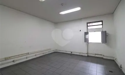 Barracão / Galpão / Depósito à venda na Rua Moisés Kauffmann, 291, Parque Industrial Tomas Edson, São Paulo, 1711 m2 por R$ 12.000.000