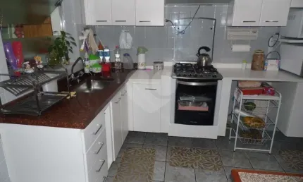Casa com 3 quartos à venda na Rua Nico Branco, 155, Vila Campesina, Osasco, 167 m2 por R$ 780.000