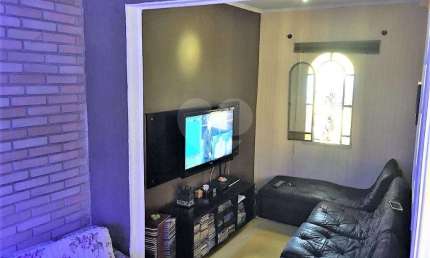 Casa com 4 quartos à venda na Rua das Adálias, 9, Jardim Bebedouro, Guarulhos, 325 m2 por R$ 650.000