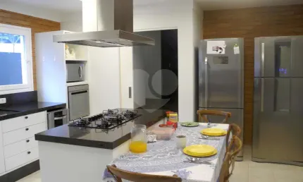 Casa em condomínio fechado com 6 quartos à venda na Alameda Jaguaruçu, 932, Residencial Morada dos Lagos, Barueri, 700 m2 por R$ 3.600.000
