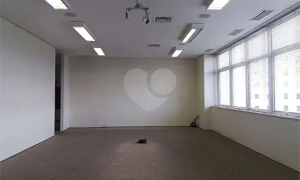 Sala comercial para alugar na Avenida das Nações Unidas, 10989, Brooklin Paulista, São Paulo, 561 m2 por R$ 18.000