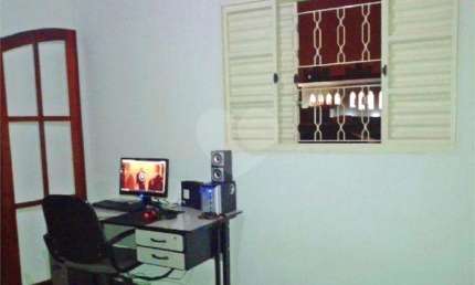 Casa com 5 quartos à venda na Avenida Sílvio Barbosa da Silveira, 37, Jardim Rosa de Franca, Guarulhos, 340 m2 por R$ 745.000