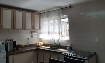 Casa com 2 quartos à venda na Rua Irmã Emerenciana, 762, Vila Nilo, São Paulo, 110 m2 por R$ 532.000
