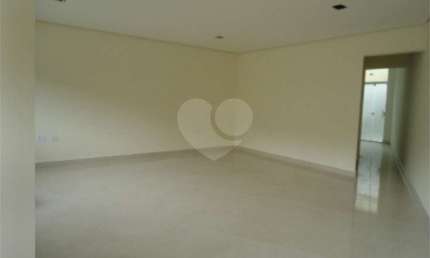 Casa com 3 quartos à venda na Avenida Vicente José de Carvalho, 69, Vila Pedra Branca, São Paulo, 100 m2 por R$ 650.000