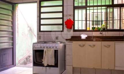 Casa com 2 quartos à venda na Rua Vitória Perpétua, 148, Santana, São Paulo, 120 m2 por R$ 650.000