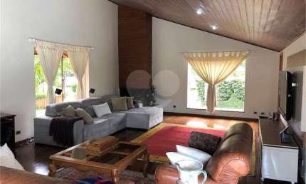 Casa em condomínio fechado com 4 quartos à venda na Rua Estados Unidos, 313, Recanto Impla, Carapicuíba, 1000 m2 por R$ 3.200.000