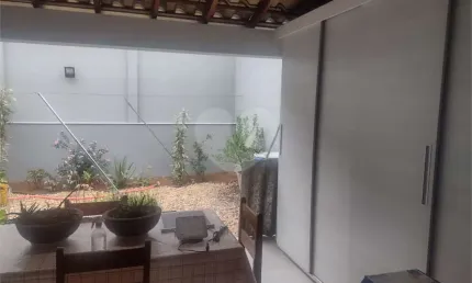 Casa com 4 quartos à venda na Rua Diamantino Pereira, 51, Jardim Acapulco, São Carlos, 237 m2 por R$ 1.055.000