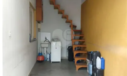 Casa com 2 quartos à venda na Rua Hilário Dias dos Santos, 135, Jardim Santa Clara, Guarulhos, 180 m2 por R$ 600.000
