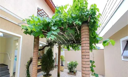 Casa com 4 quartos à venda na Rua Diogo da Costa, 105, Vila Mazzei, São Paulo, 260 m2 por R$ 1.850.000