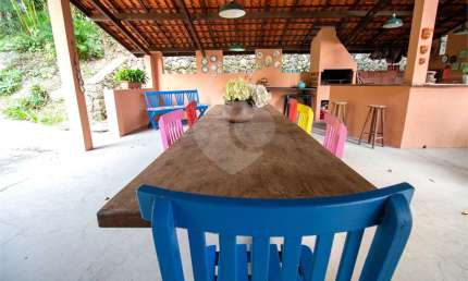 Chácara / sítio com 4 quartos à venda na Avenida Santa Rita, 752, Vila Santa Rita, São Roque, 524 m2 por R$ 4.000.000