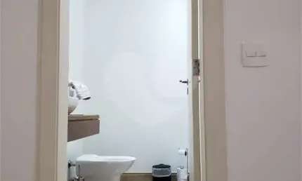 Casa em condomínio fechado com 5 quartos à venda na Alameda Mar Adriático, 50, Alphaville Residencial Plus, Barueri, 380 m2 por R$ 3.500.000