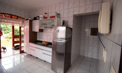 Chácara / sítio com 3 quartos à venda na Rua Caio Prado Júnior, 1201, Vila Darcy Penteado (Mailasqui), São Roque, 1190 m2 por R$ 850.000