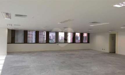 Apartamento para alugar na Avenida Engenheiro Luiz Carlos Berrini 1297, 1297, Cidade Monções, São Paulo, 206 m2 por R$ 10.500