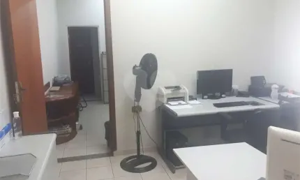 Casa com 3 quartos à venda na Rua Manoel Matheus, 267, Centro, Vinhedo, 160 m2 por R$ 1.500.000