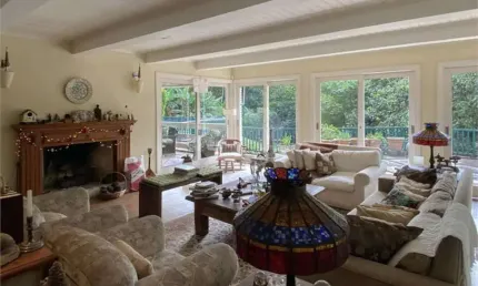 Casa com 4 quartos à venda na Rua Santa Lúcia, 586, Chácara Santa Lúcia dos Ypes, Carapicuíba, 562 m2 por R$ 2.500.000