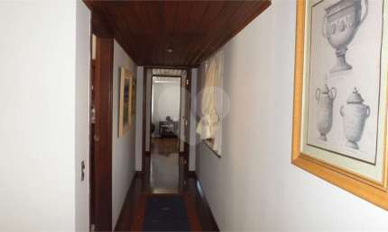 Casa em condomínio fechado com 4 quartos à venda na Rua Estados Unidos, 33, Recanto Impla, Carapicuíba, 615 m2 por R$ 2.950.000