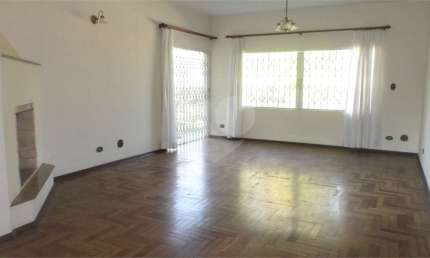 Casa com 4 quartos à venda na Rua Magé, 28, Vila Diva, Carapicuíba, 330 m2 por R$ 1.800.000