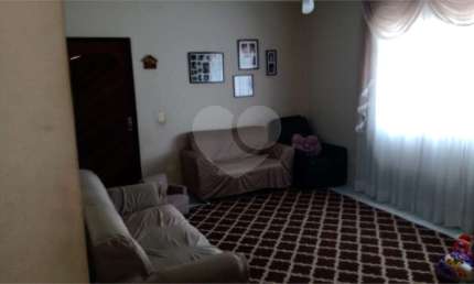 Casa com 4 quartos à venda na Rua Hugo Pollman, 293, Jardim Terezópolis, Guarulhos, 248 m2 por R$ 900.000