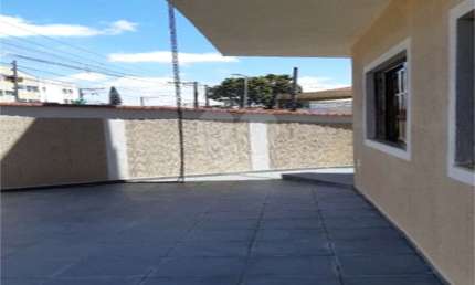 Casa com 3 quartos à venda na Rua Freire de Andrade, 604, Jardim Vila Galvão, Guarulhos, 164 m2 por R$ 780.000