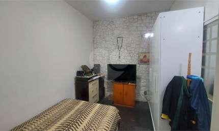 Casa com 5 quartos à venda na Rua Tuparaí, 202, Cidade Vargas, São Paulo, 150 m2 por R$ 980.000