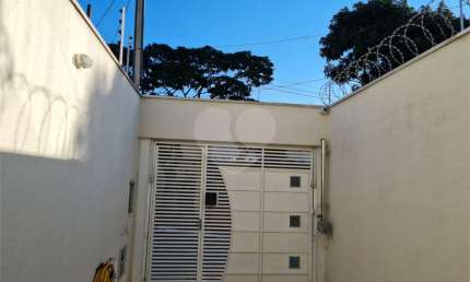 Casa com 3 quartos à venda na Rua Teofrasto, 145, Vila Olinda, São Paulo, 184 m2 por R$ 750.000
