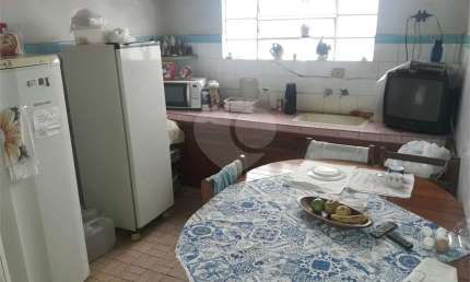 Casa com 3 quartos à venda na Avenida São Carlos, 2608, Centro, São Carlos, 200 m2 por R$ 1.590.000