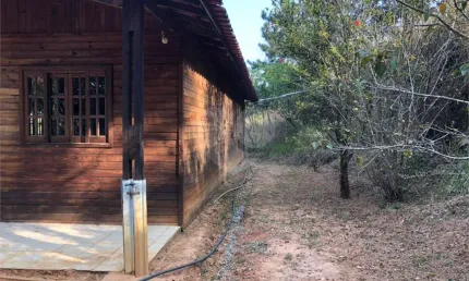 Chácara / sítio com 2 quartos à venda na Avenida Brasil, 2029, Jardim São Luís, Santana de Parnaíba, 150 m2 por R$ 1.500.000